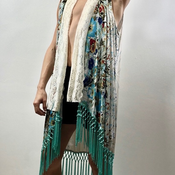 Sleeveless Floral Printed Long Cardigan - Picture 4 of 7